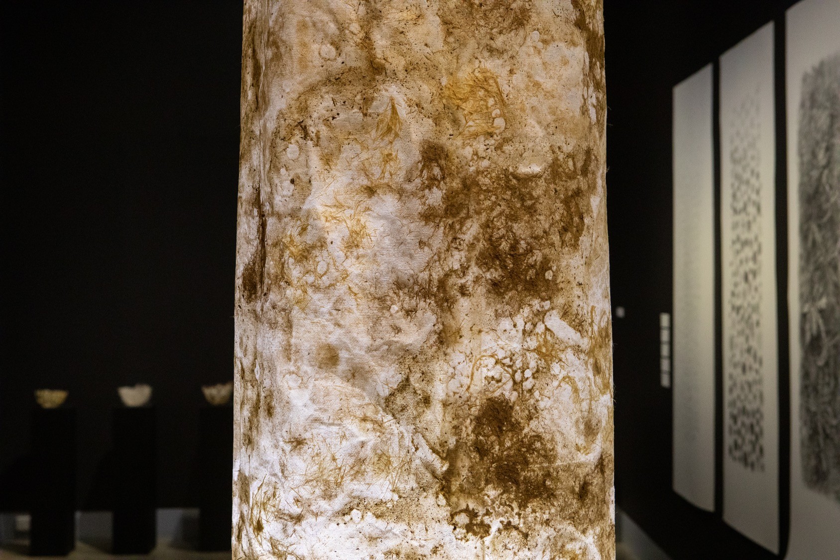 Tall column wrapped in thistle paper