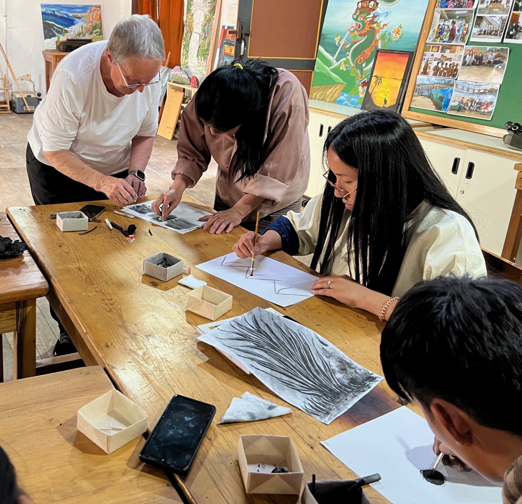 Teaching with charcoal in the studio